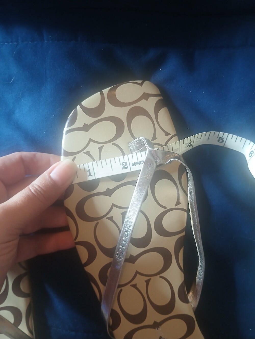 Coach Monogram T Strap Flip Flops Size 10 (41) - Picture 13 of 16